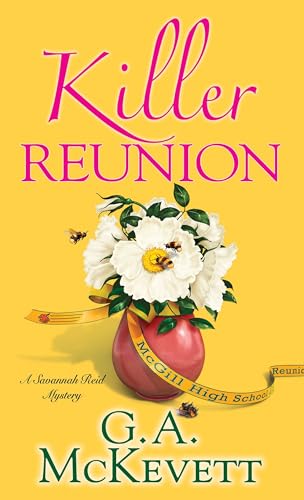 Killer Reunion (A Savannah Reid Mystery)