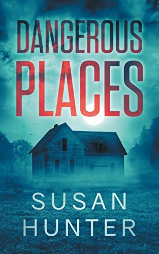 Dangerous Places (Leah Nash Mysteries)