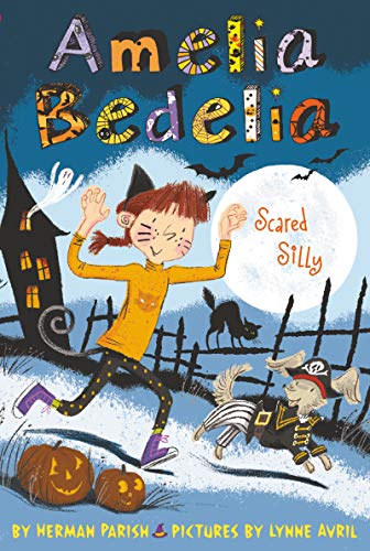 Amelia Bedelia Holiday Chapter Book #2: Amelia Bedelia Scared Silly (Amelia Bedelia Special Edition Holiday, 2)