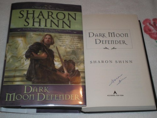 Dark Moon Defender (The Twelve Houses, Book 3)