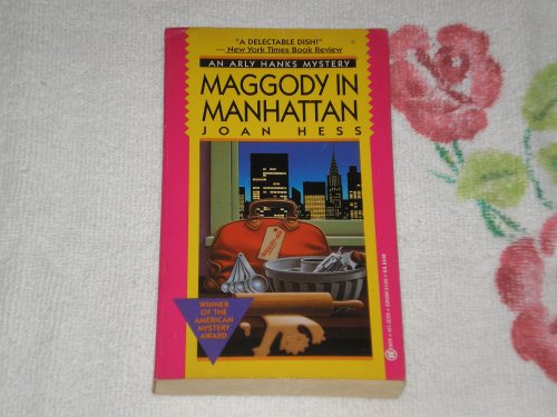 Maggody in Manhattan (Arly Hanks Mystery)