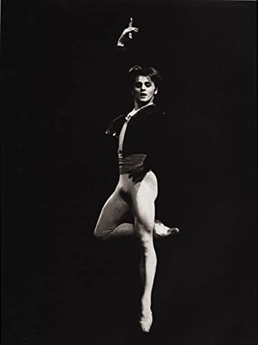 Baryshnikov: In Black and White