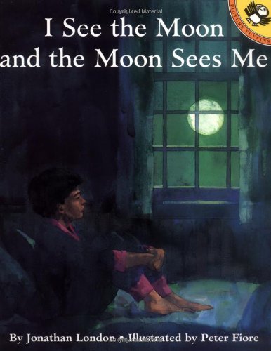 I See the Moon and the Moon Sees Me (Picture Puffins)