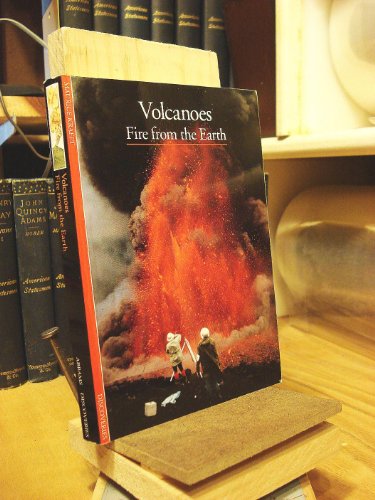 Volcanoes: Fire from the Earth (Discoveries)